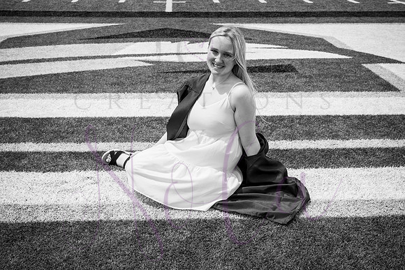 Izzy senior pics 0221