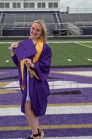 Izzy senior pics 0184