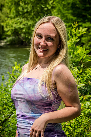Izzy senior pics 0146