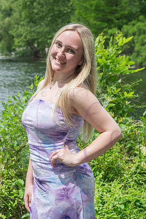 Izzy senior pics 0148