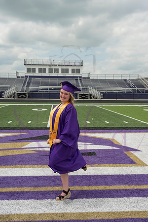 Izzy senior pics 0210