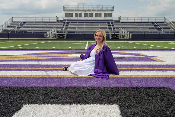 Izzy senior pics 0211