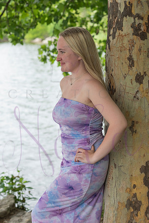 Izzy senior pics 0173