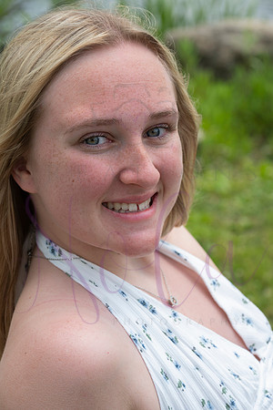 Izzy senior pics 0102