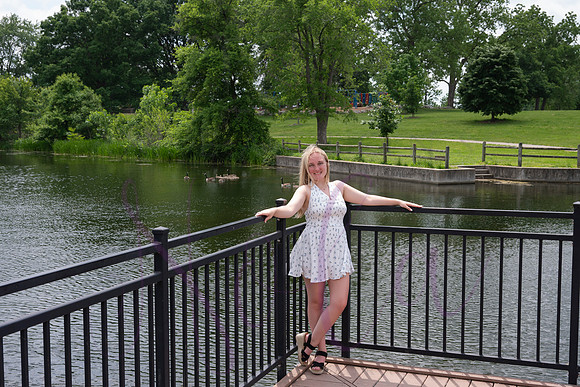 Izzy senior pics 0114