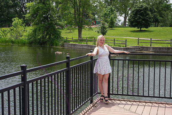 Izzy senior pics 0111