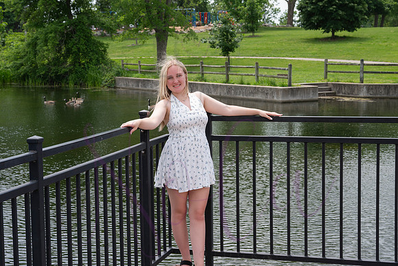 Izzy senior pics 0112
