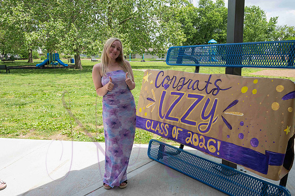 Izzy senior pics 0282