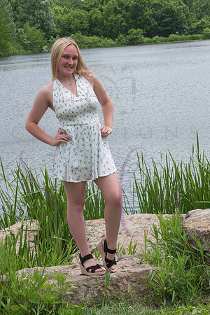 Izzy senior pics 0080