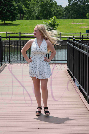 Izzy senior pics 0121