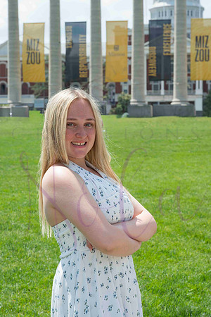 Izzy senior pics 0050