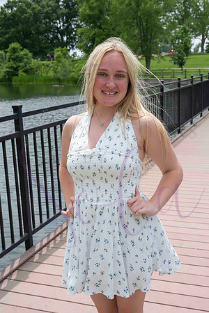 Izzy senior pics 0133