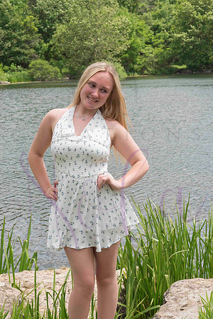 Izzy senior pics 0085