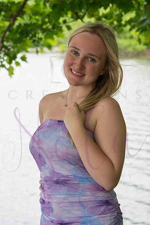 Izzy senior pics 0183