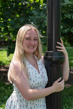 Izzy senior pics 0022