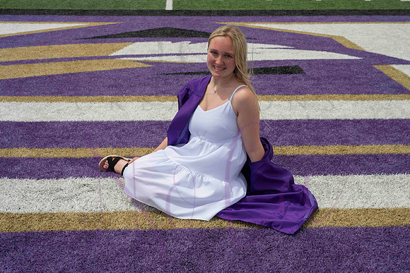 Izzy senior pics 0218