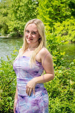 Izzy senior pics 0144