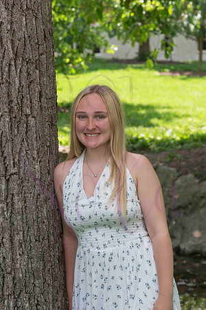 Izzy senior pics 0024