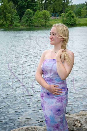 Izzy senior pics 0160