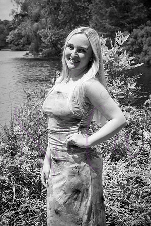 Izzy senior pics 0149
