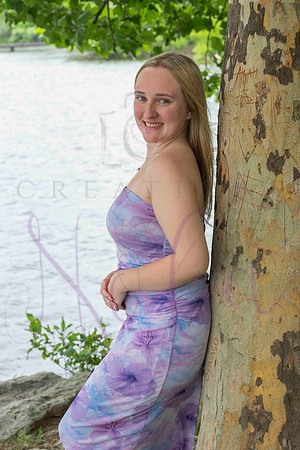 Izzy senior pics 0177