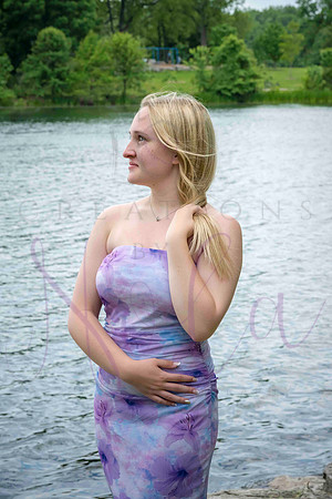 Izzy senior pics 0162