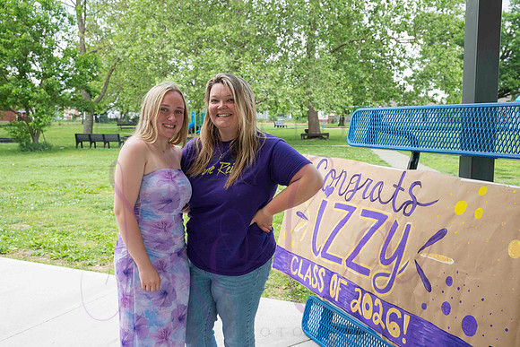 Izzy senior pics 0329