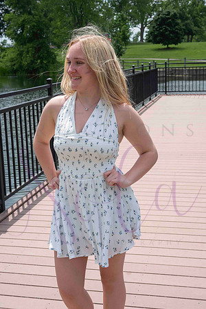 Izzy senior pics 0129