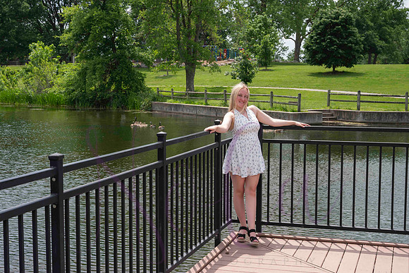 Izzy senior pics 0111