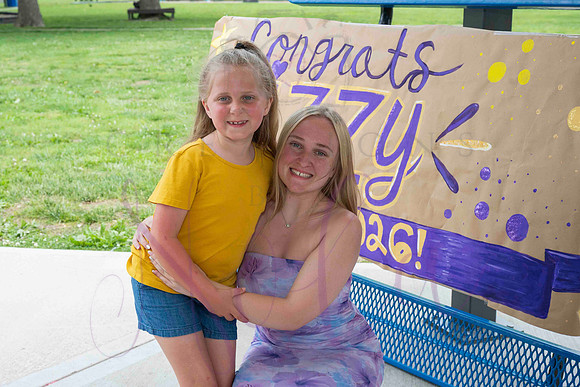 Izzy senior pics 0270