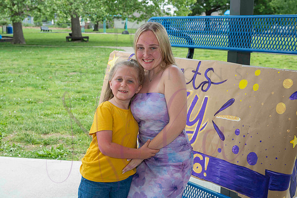Izzy senior pics 0271