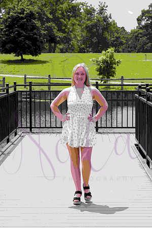 Izzy senior pics 0119