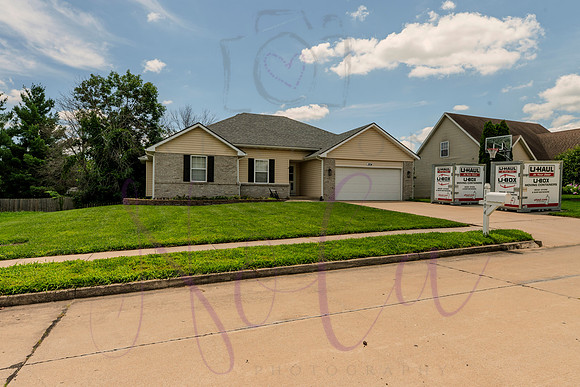 Lori War Admiral exterior 0005