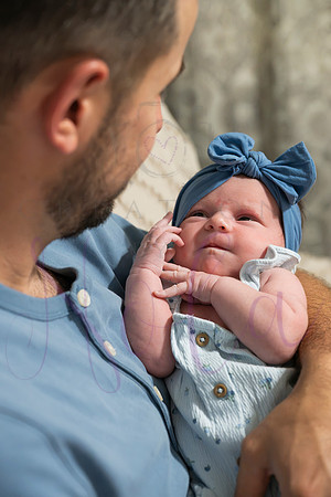Chelsea Boone Kohen Ainsley 0275