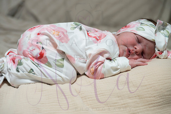 Chelsea Boone Kohen Ainsley 0438