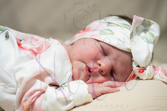 Chelsea Boone Kohen Ainsley 0439