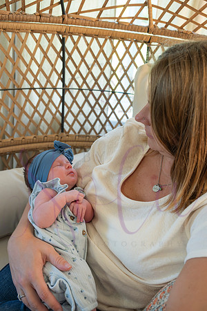 Chelsea Boone Kohen Ainsley 0380