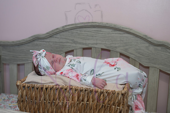 Chelsea Boone Kohen Ainsley 0471