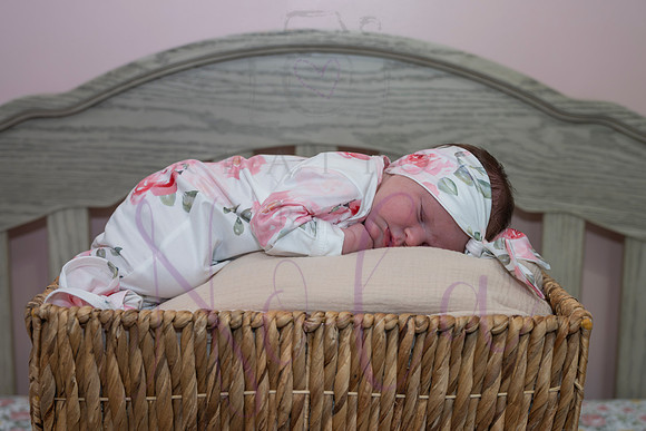 Chelsea Boone Kohen Ainsley 0469