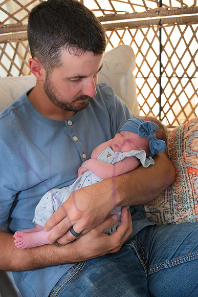Chelsea Boone Kohen Ainsley 0409