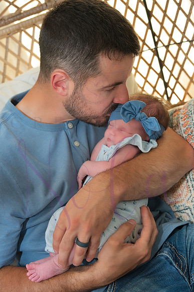 Chelsea Boone Kohen Ainsley 0405