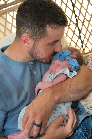 Chelsea Boone Kohen Ainsley 0403