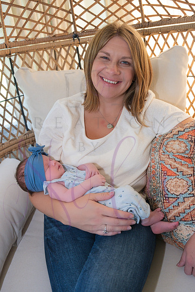 Chelsea Boone Kohen Ainsley 0397