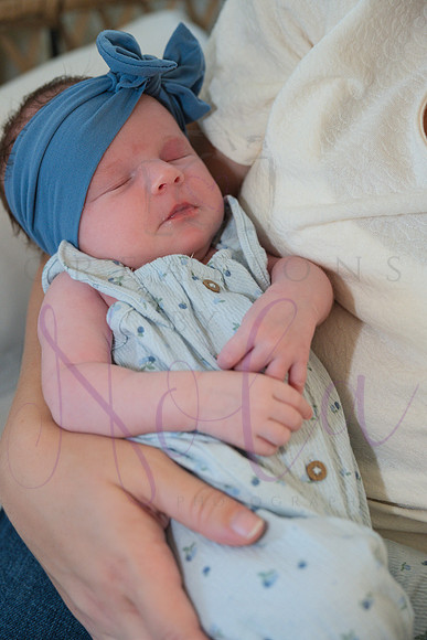 Chelsea Boone Kohen Ainsley 0390