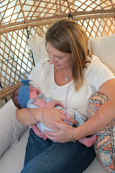 Chelsea Boone Kohen Ainsley 0371