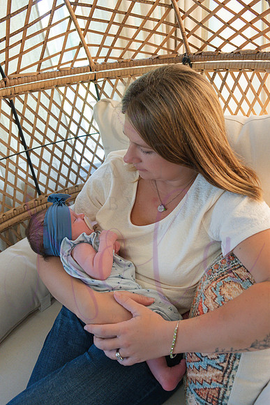 Chelsea Boone Kohen Ainsley 0374