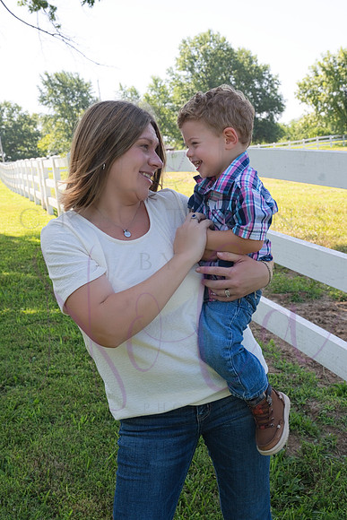 Chelsea Boone Kohen Ainsley 0339