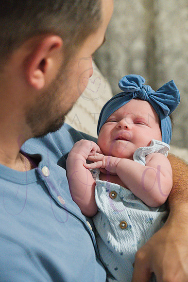 Chelsea Boone Kohen Ainsley 0274