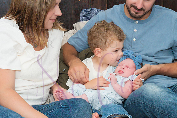 Chelsea Boone Kohen Ainsley 0234