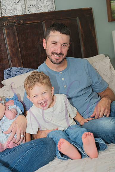 Chelsea Boone Kohen Ainsley 0198